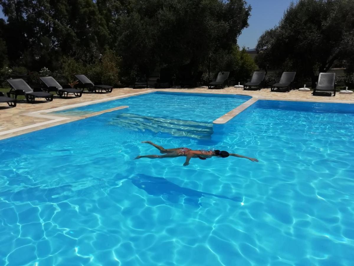 Hotel Sport Village Iglesias Buitenkant foto